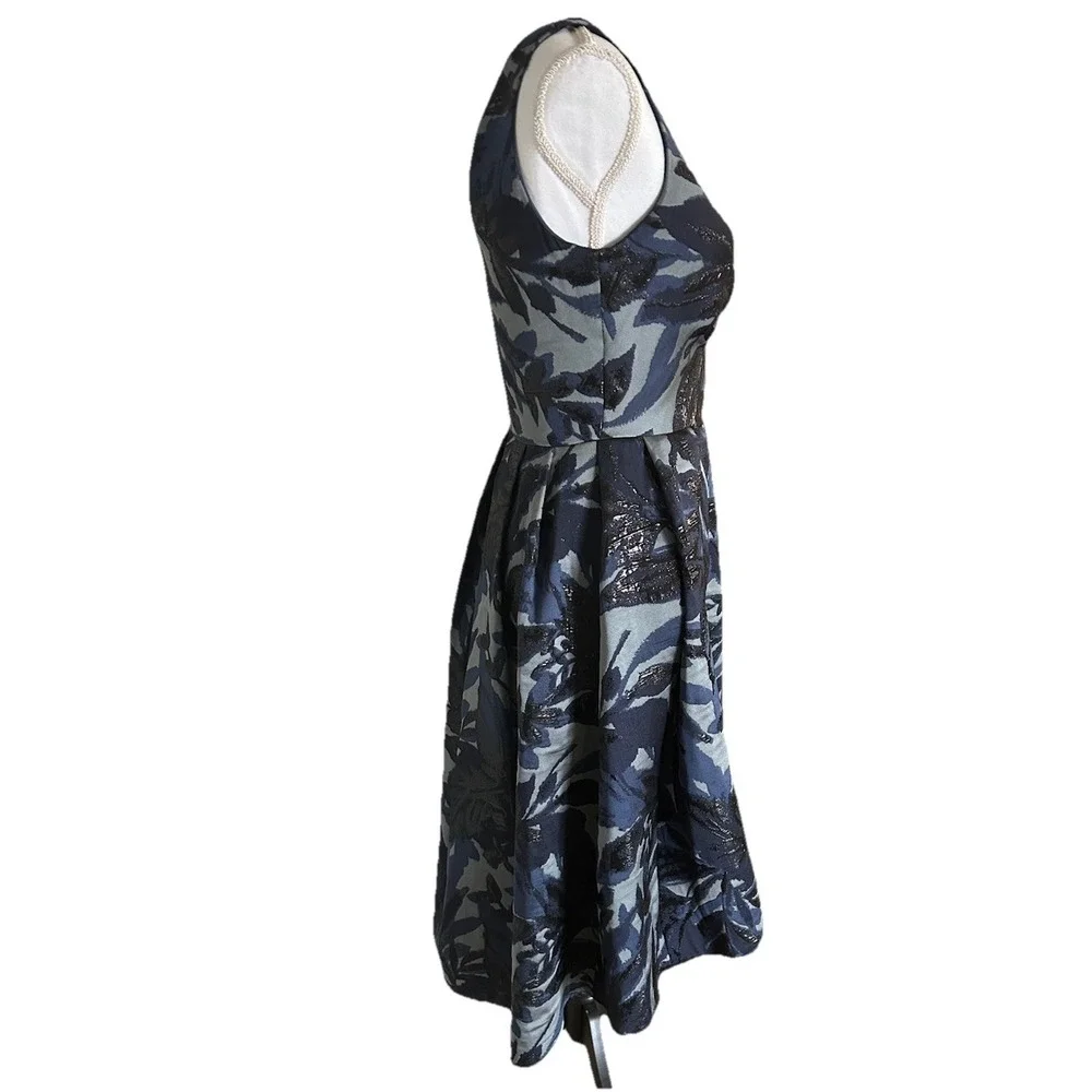 NWT Eva Franco Brocade Dress Navy Floral Multi Tone Size 4 Fit‎ & Flare $198